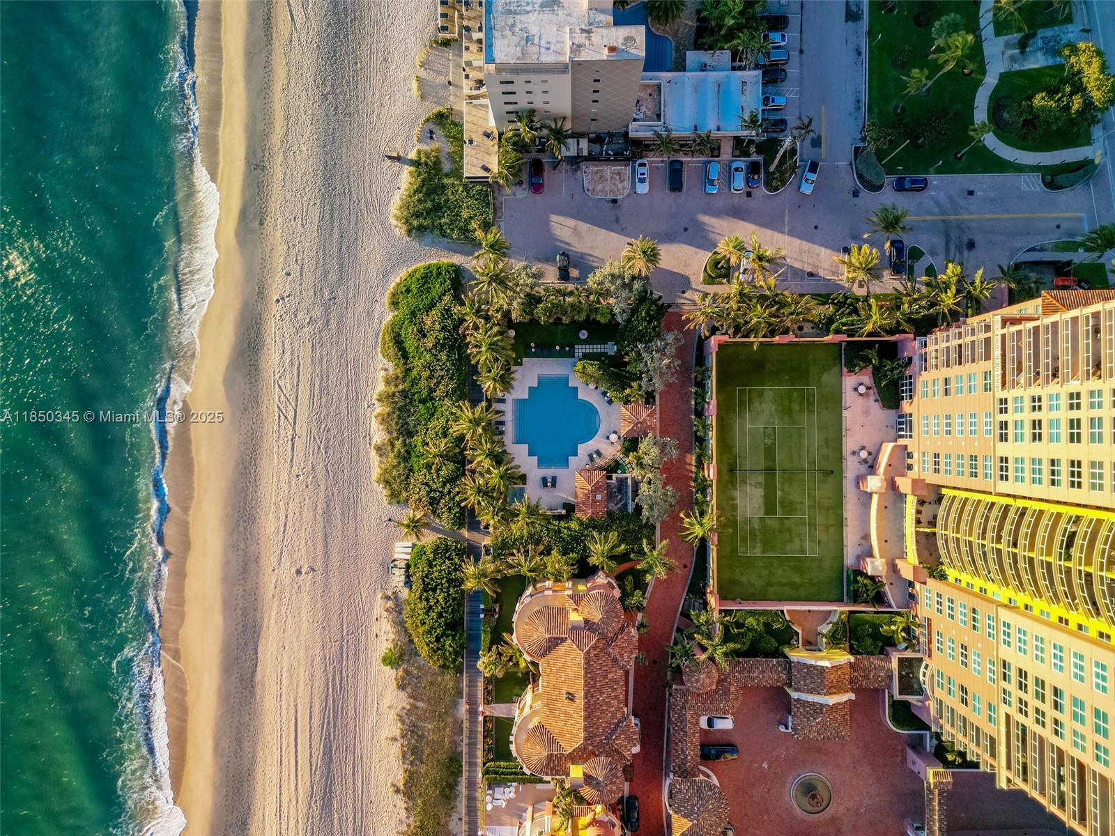 Fort Lauderdale, Florida, 33305, United States, 2 Bedrooms Bedrooms, ,3 BathroomsBathrooms,Residential,For Sale,1907787