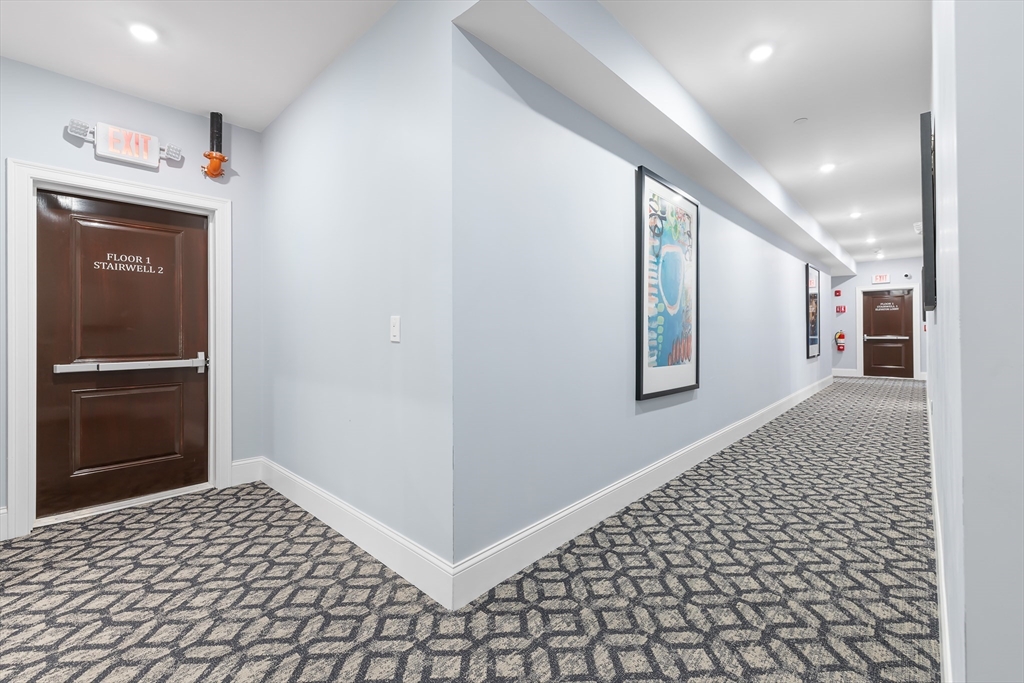 Marlborough, Massachusetts, 01752, United States, 2 Bedrooms Bedrooms, ,2 BathroomsBathrooms,Residential,For Sale,1973002