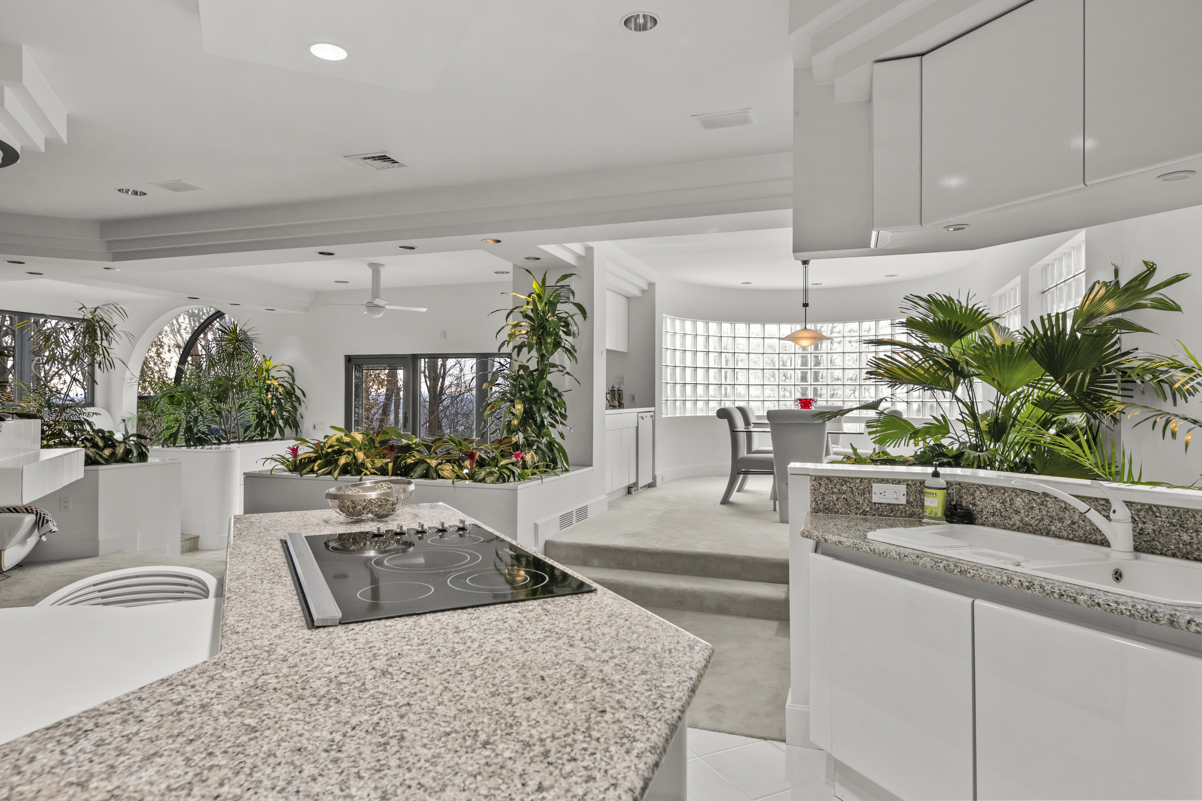  910 Pennwood Circle - 物件實景