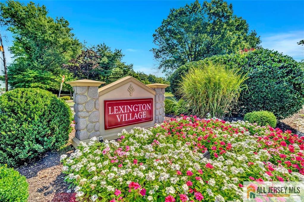 East Brunswick, New Jersey, 08816, United States, 3 Bedrooms Bedrooms, ,3 BathroomsBathrooms,Residential,For Sale,1917391