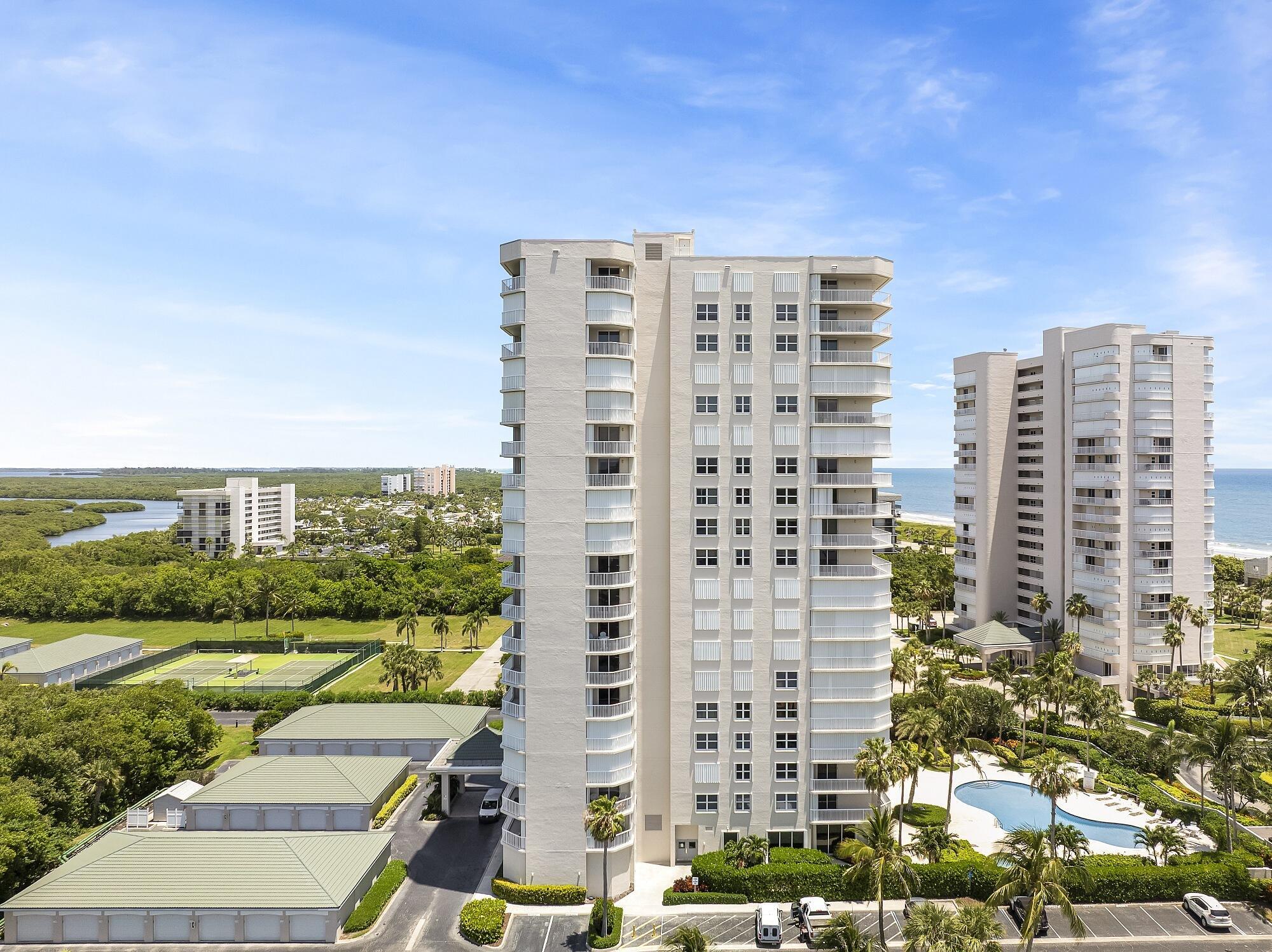 Hutchinson Island, Florida, 34949, United States, 3 Bedrooms Bedrooms, ,2 BathroomsBathrooms,Residential,For Sale,1959425