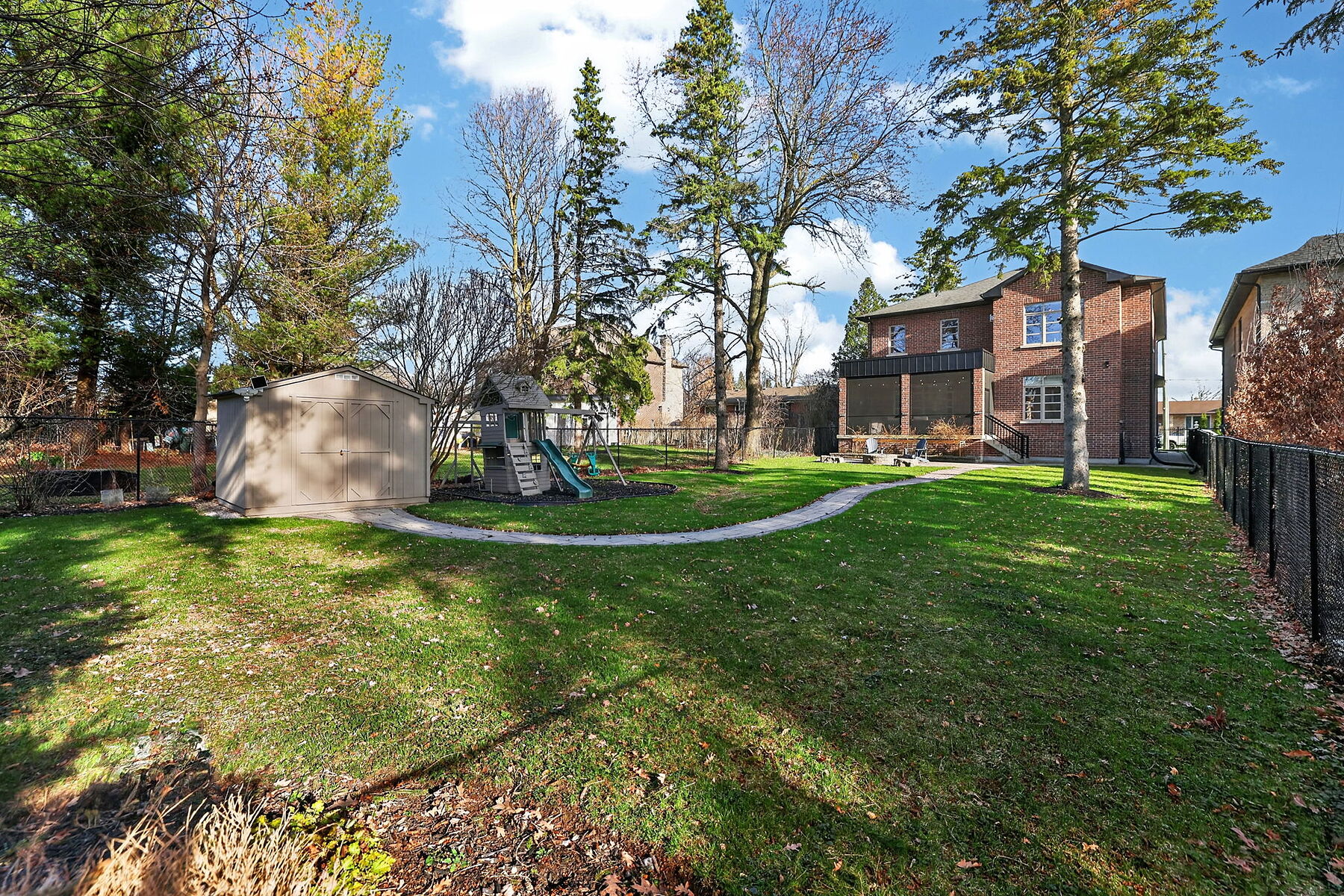  80 Elm Grove Ave - 物件實景