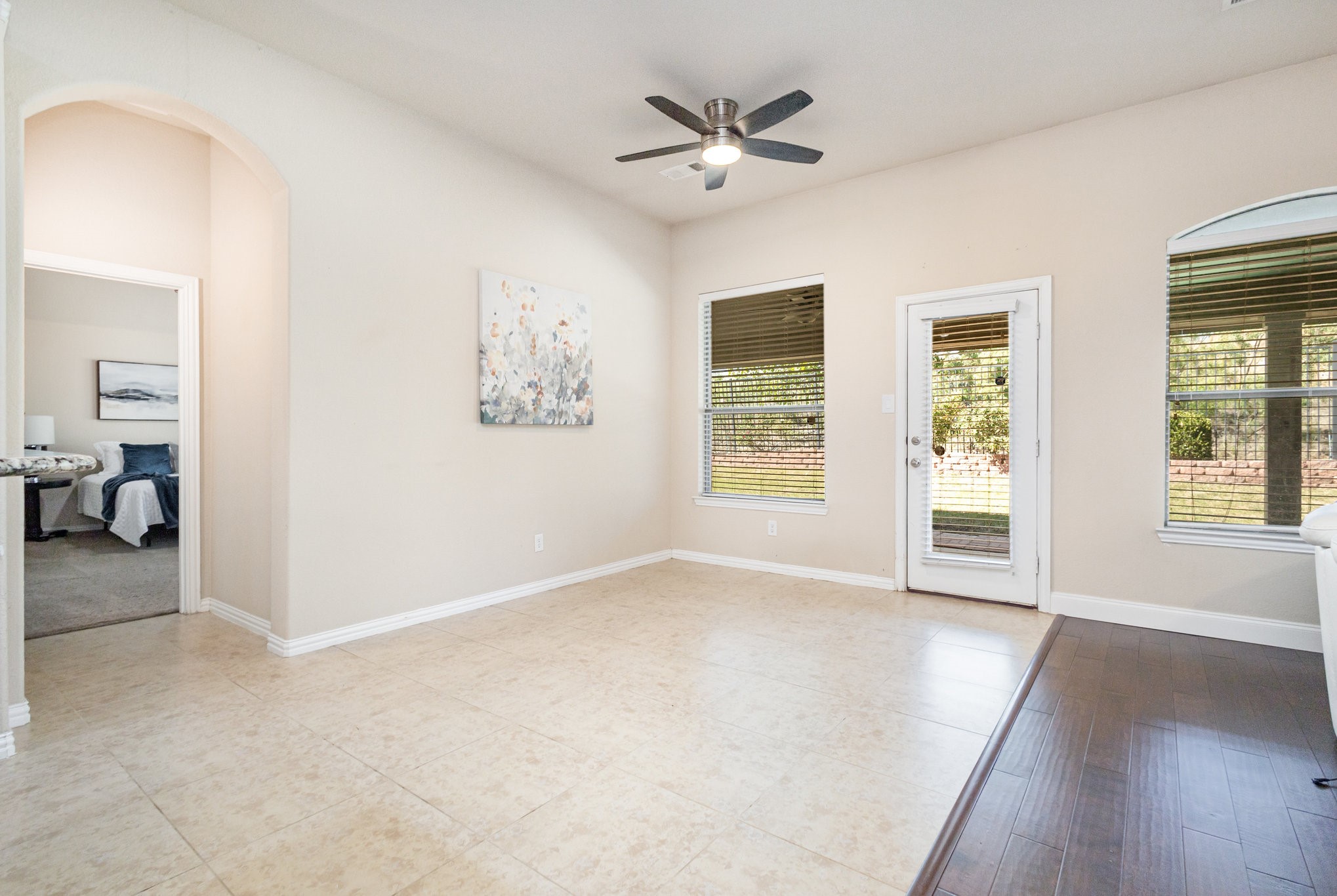 Roanoke, Texas, 76262, United States, 4 Bedrooms Bedrooms, ,3 BathroomsBathrooms,Residential,For Sale,1963102