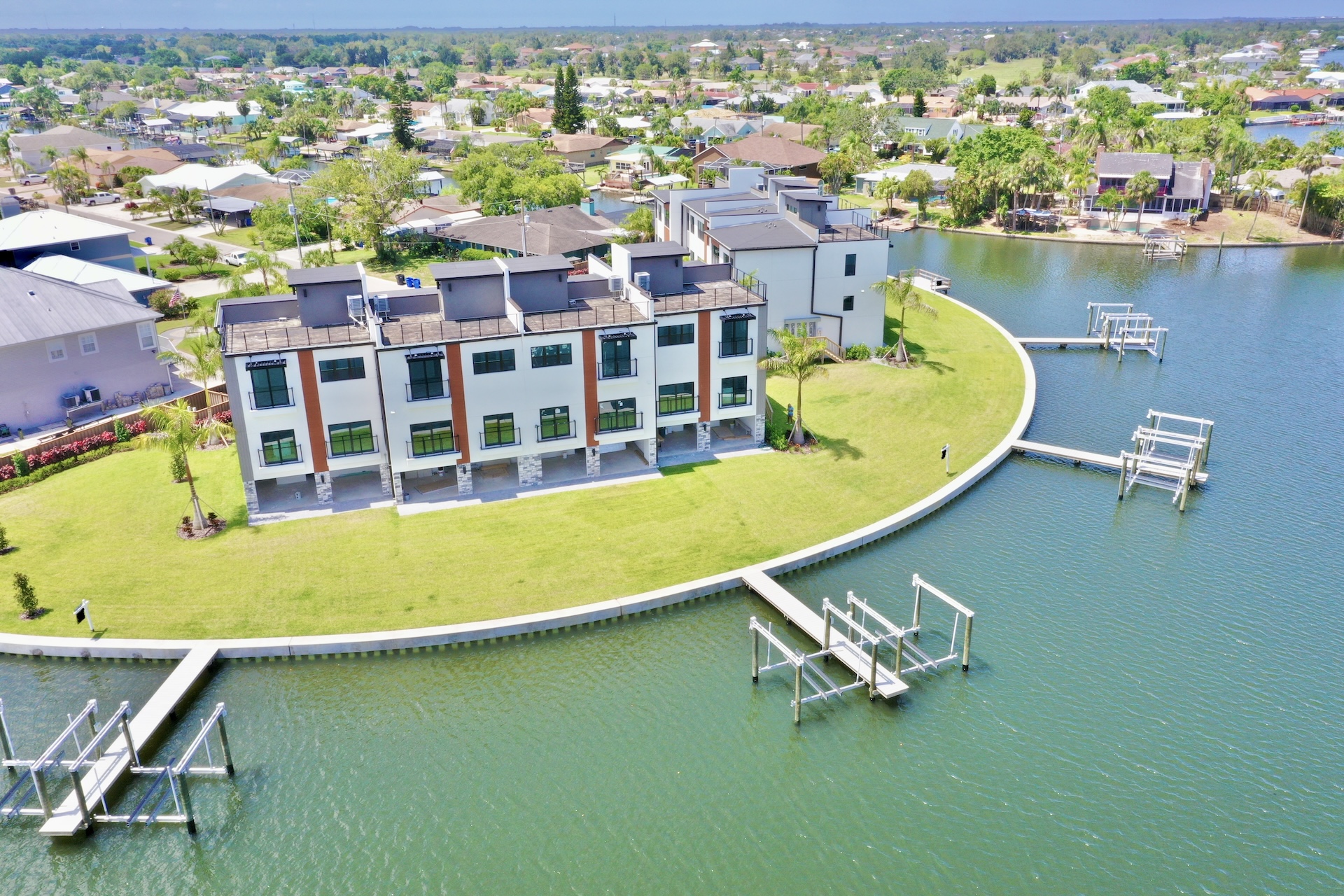 Apollo Beach, Florida, 33572, United States, 4 Bedrooms Bedrooms, ,3 BathroomsBathrooms,Residential,For Sale,1974285