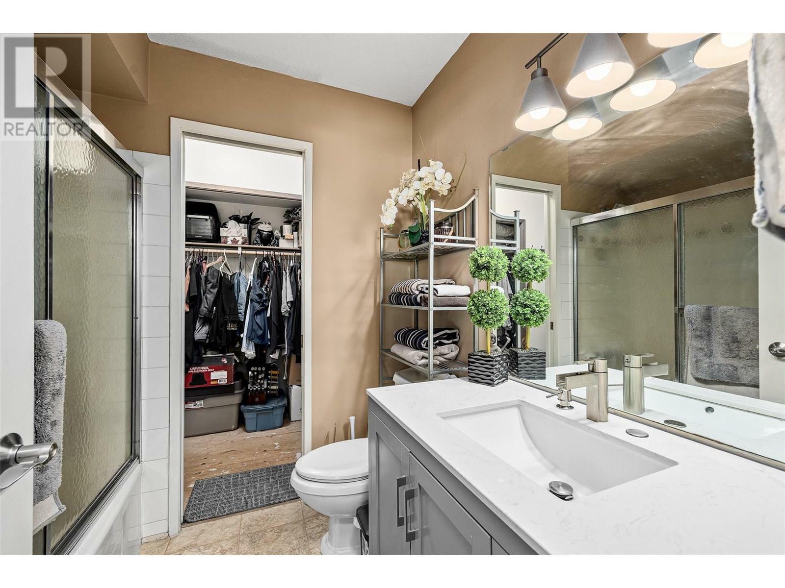 WEST KELOWNA, British Columbia, V4T 1B8, CA, 3 Bedrooms Bedrooms, ,2 BathroomsBathrooms,Residential,For Sale,1859691