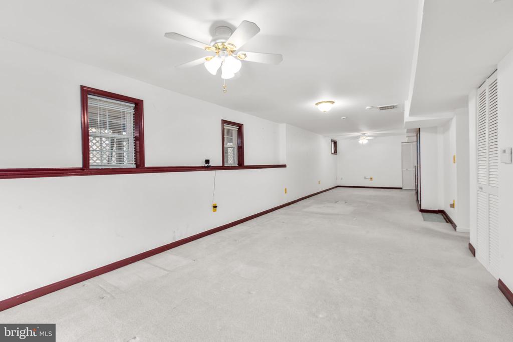 Stafford, Virginia, 22554, United States, 4 Bedrooms Bedrooms, ,4 BathroomsBathrooms,Residential,For Sale,2009309