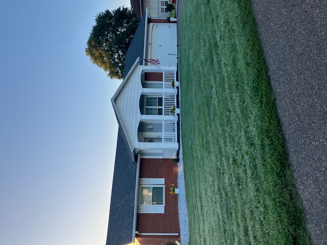Lynn Dr, New Haven, WV 25265