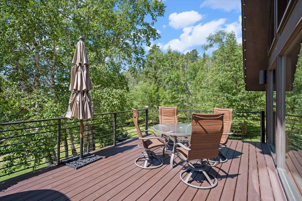 Lead, South Dakota, 57754, United States, 4 Bedrooms Bedrooms, ,3 BathroomsBathrooms,Residential,For Sale,1975195