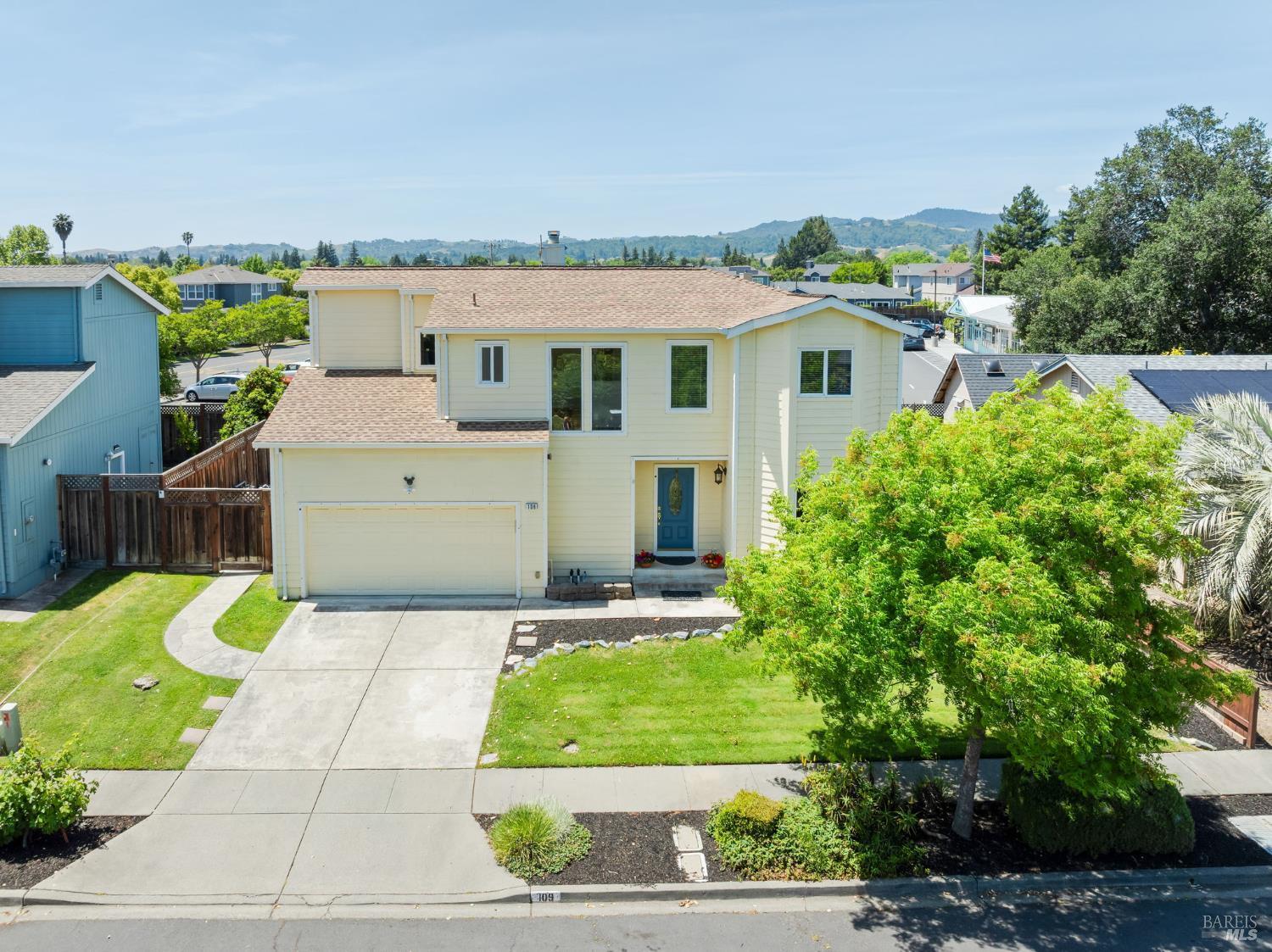 Napa, California, 94558, United States, 4 Bedrooms Bedrooms, ,3 BathroomsBathrooms,Residential,For Sale,1827773