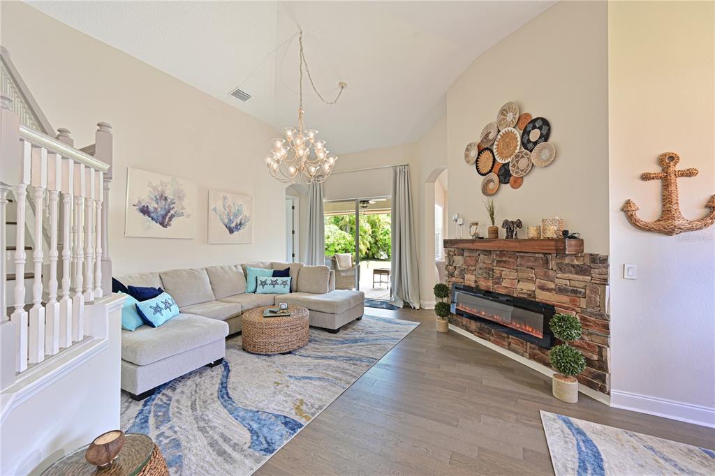 Bradenton, Florida, 34212, United States, 5 Bedrooms Bedrooms, ,3 BathroomsBathrooms,Residential,For Sale,1897819