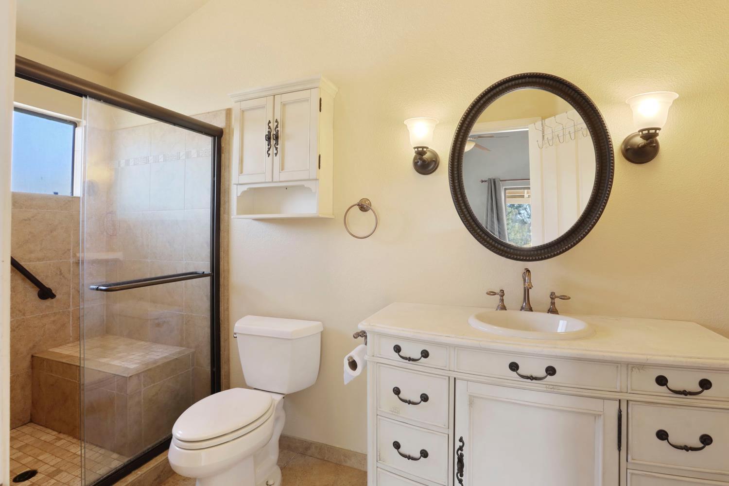 Valley Springs, California, 95252, United States, 3 Bedrooms Bedrooms, ,2 BathroomsBathrooms,Residential,For Sale,1978438