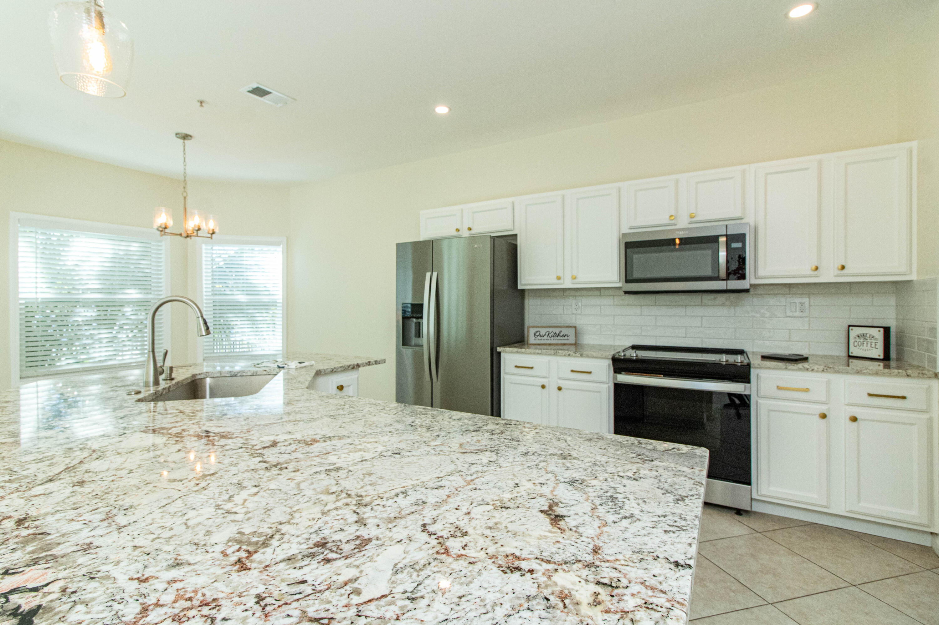 212 Harbor Boulevard Unit 102, Destin, Florida, 32541, United States, 2 Bedrooms Bedrooms, ,2 BathroomsBathrooms,Residential,For Sale,212 Harbor Boulevard Unit 102,1658539