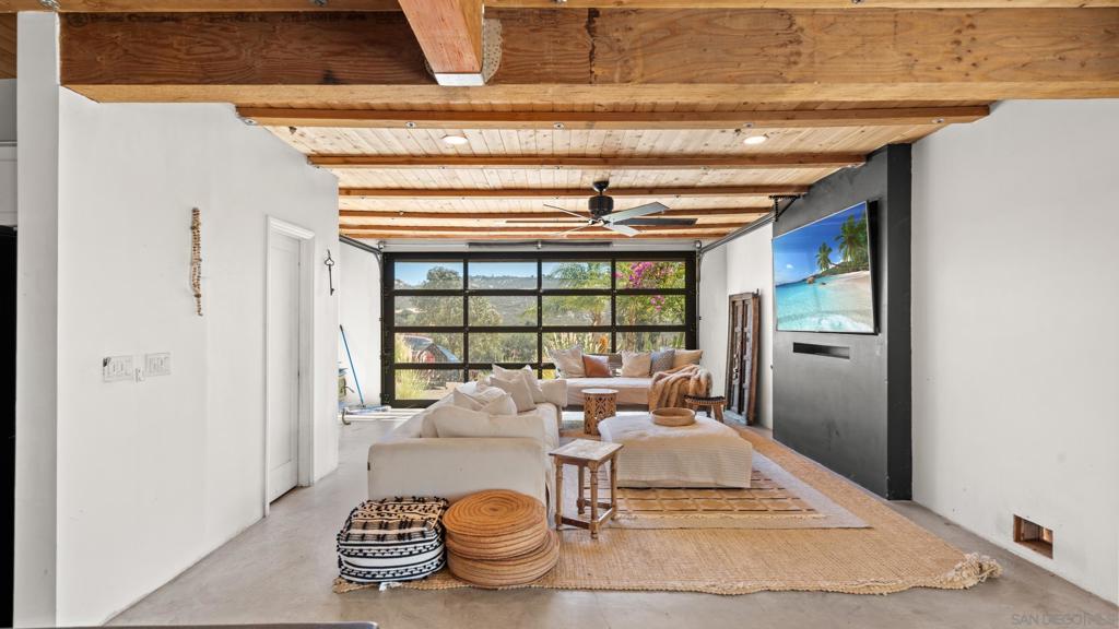 Jamul, California, 91935, United States, 3 Bedrooms Bedrooms, ,2 BathroomsBathrooms,Residential,For Sale,1976566