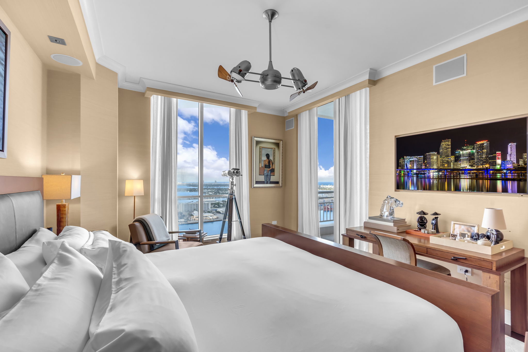  848 Brickell Key Drive LPH4401, Miami, FL, 33131 - 物件實景
