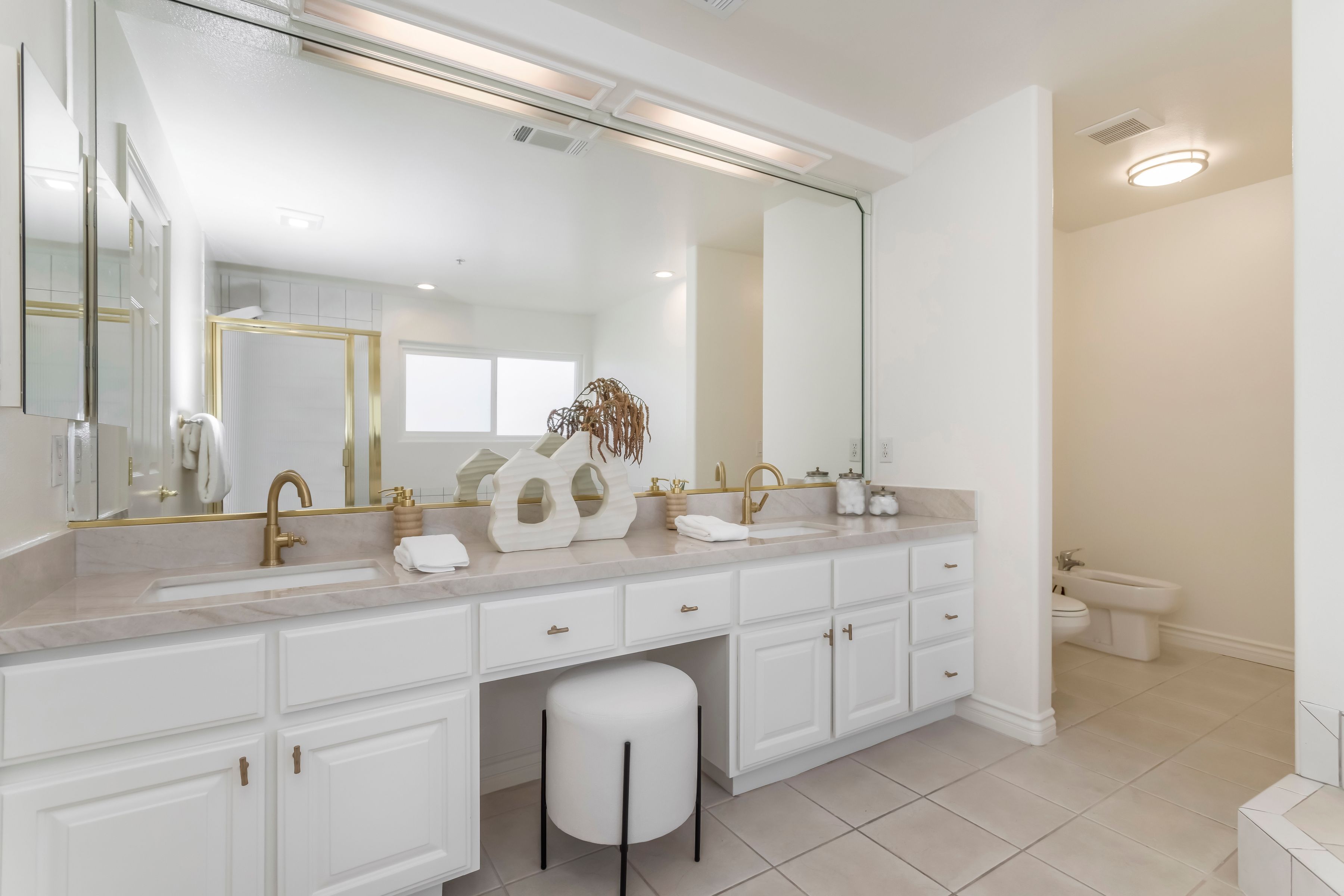  Elegantly Updated and Move-In Ready - 物件實景
