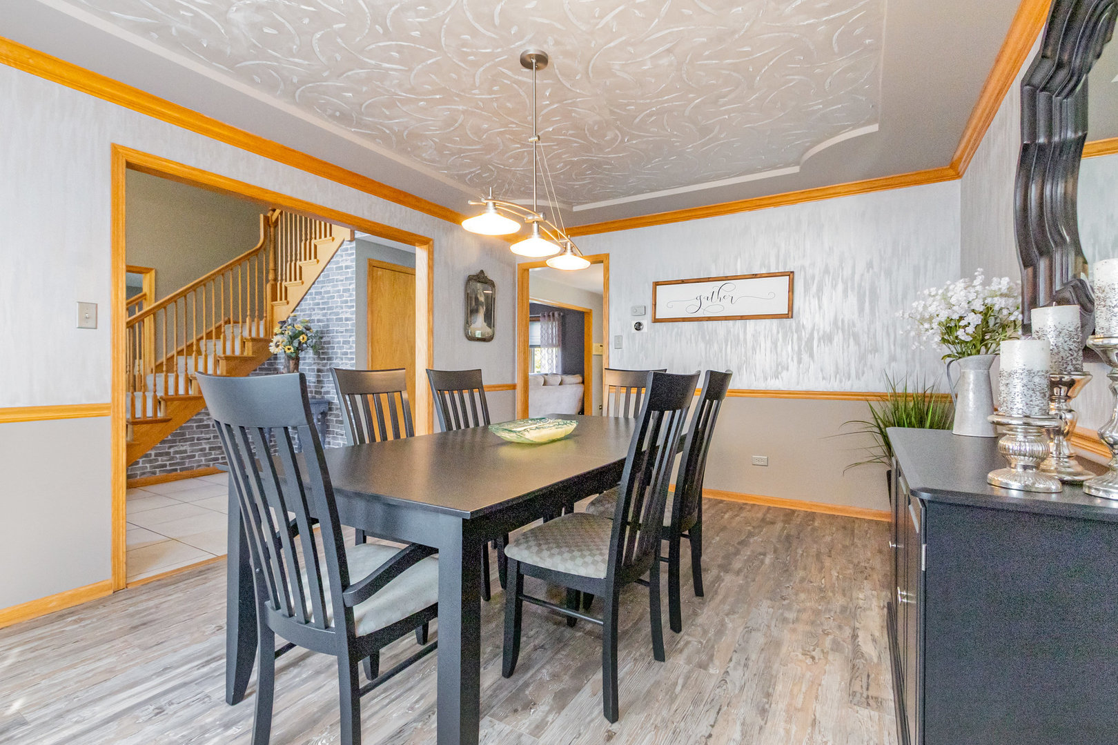 Frankfort, Illinois, 60423, United States, 4 Bedrooms Bedrooms, ,3 BathroomsBathrooms,Residential,For Sale,1973691