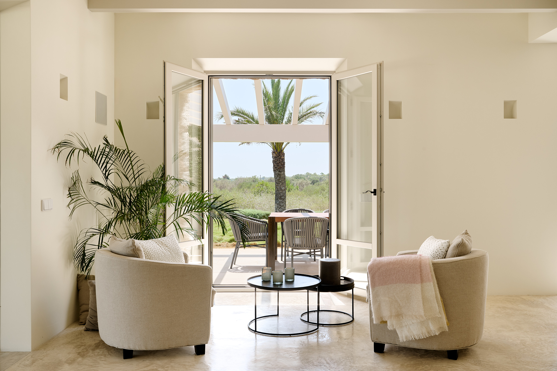  Mallorcan estate with pool and sea views in Portocolom, Mallorca - 物件實景