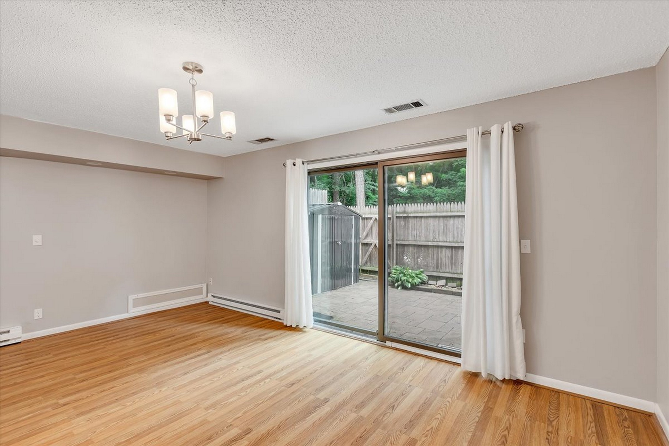  113 Knollwood Terrace, Albany, NY, 12203 - 物件實景