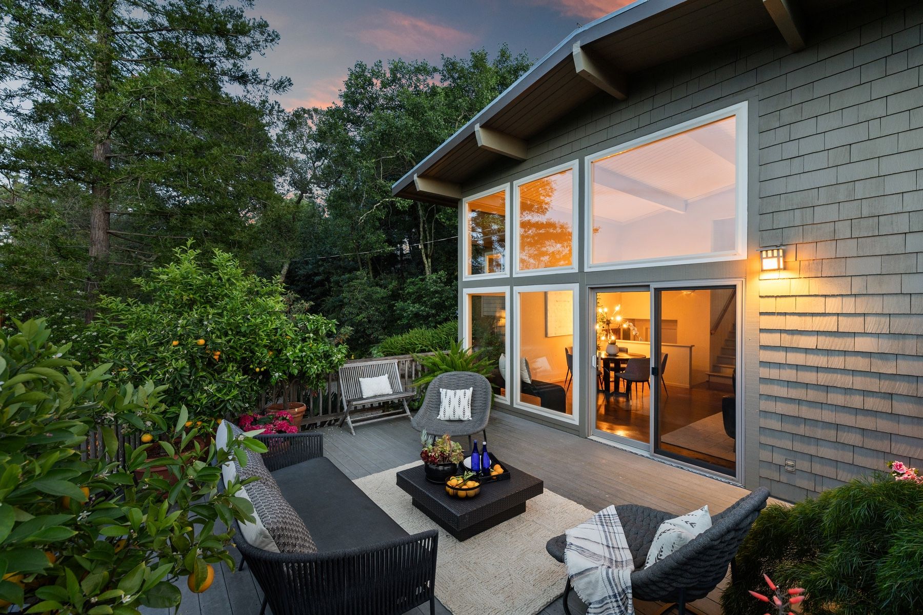  Mid-Century Design and Natural Tranquility in San Rafael’s West End - 物件實景