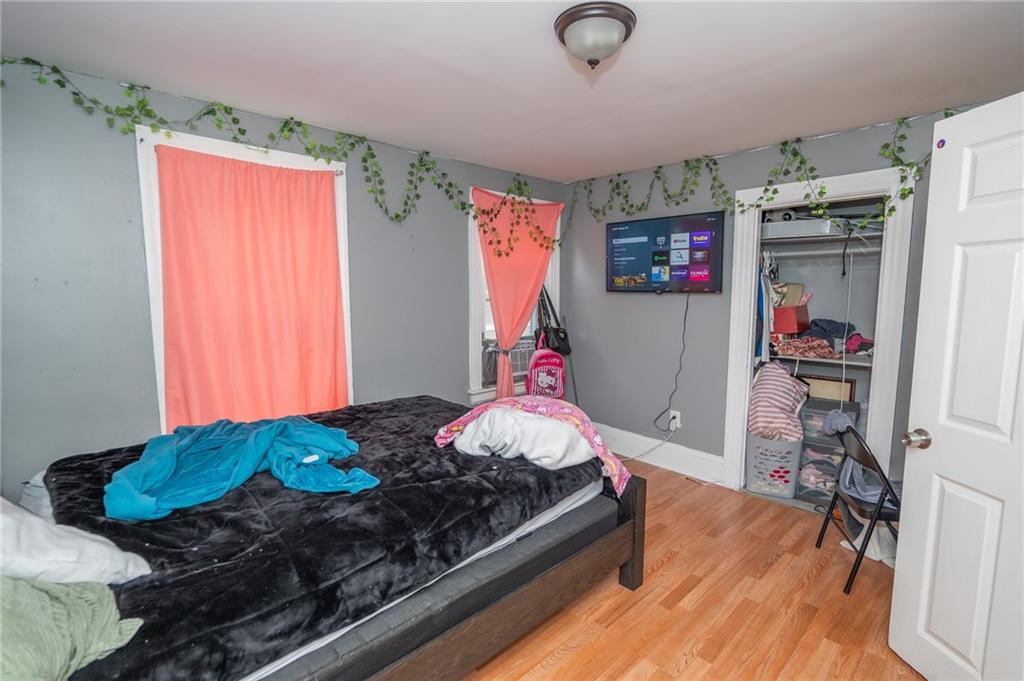 Providence, Rhode Island, 02907, United States, 9 Bedrooms Bedrooms, ,3 BathroomsBathrooms,Residential,For Sale,1931213
