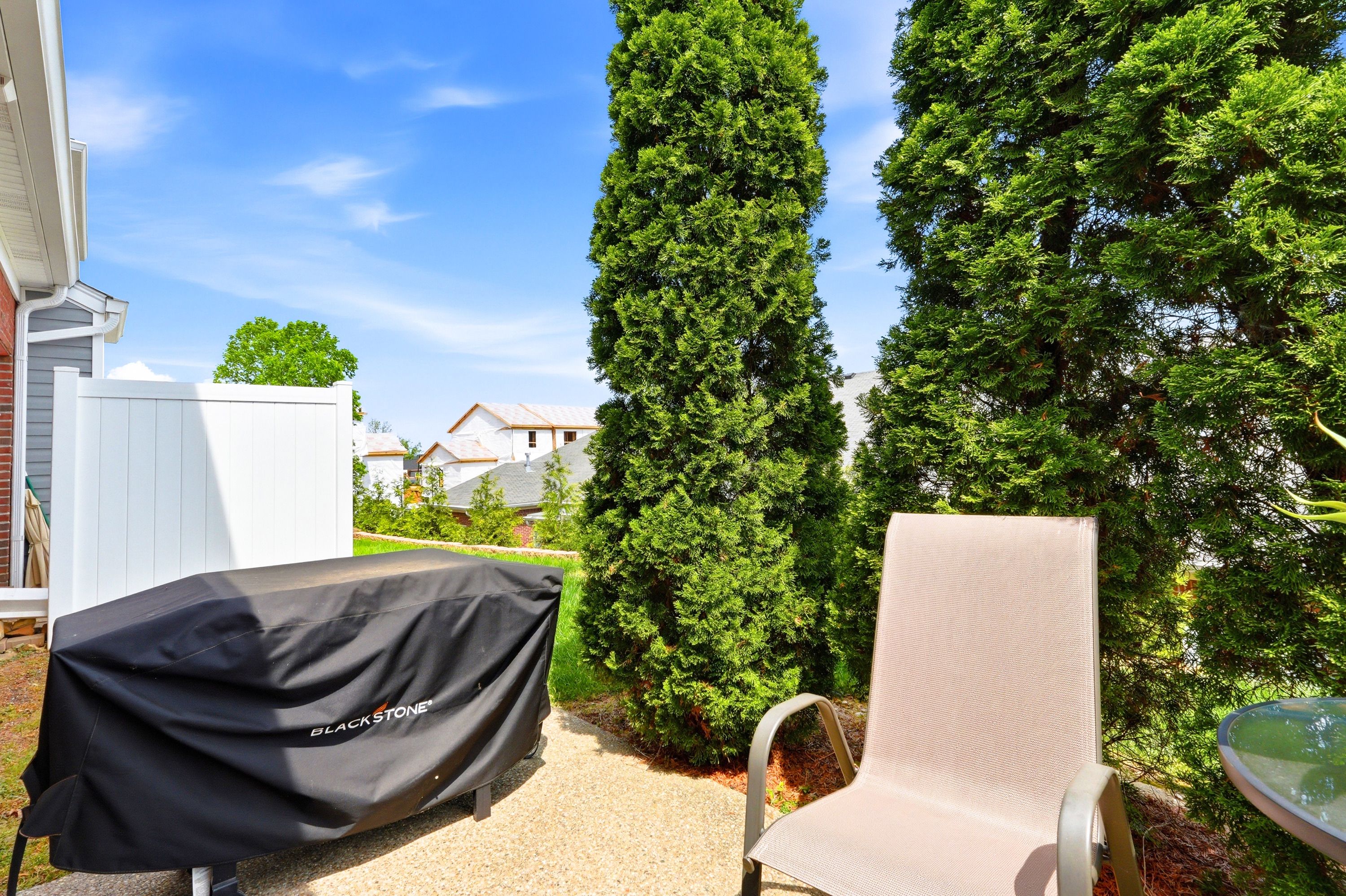  907 South English Station Road, Louisville, KY 40299 - 物件實景