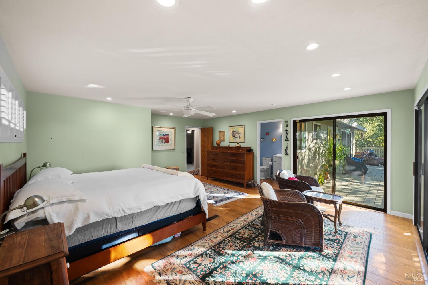 Napa, California, 94559, United States, 3 Bedrooms Bedrooms, ,3 BathroomsBathrooms,Residential,For Sale,1987942