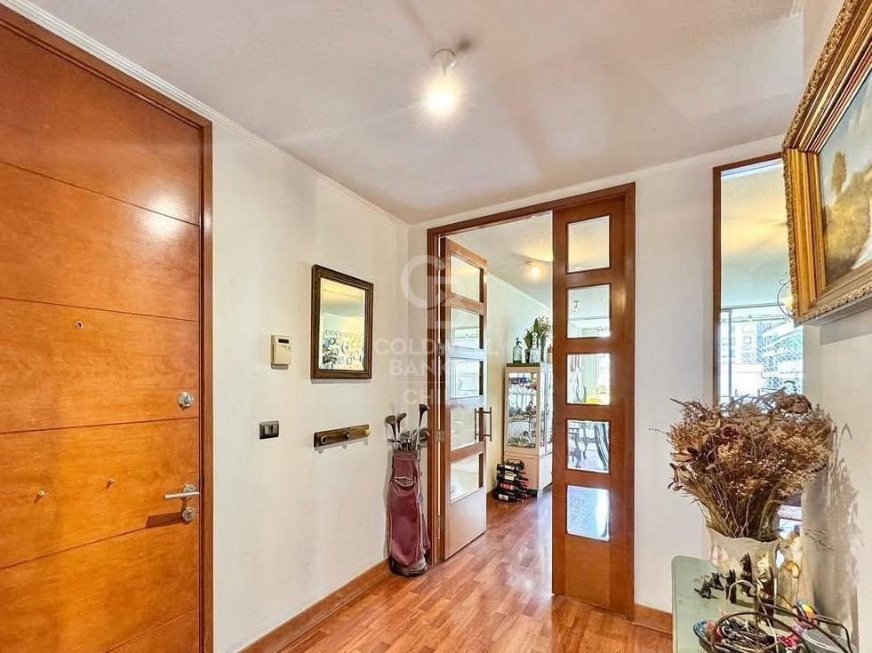 Las Condes, Chile, 3 Bedrooms Bedrooms, ,3 BathroomsBathrooms,Residential,For Sale,1827436