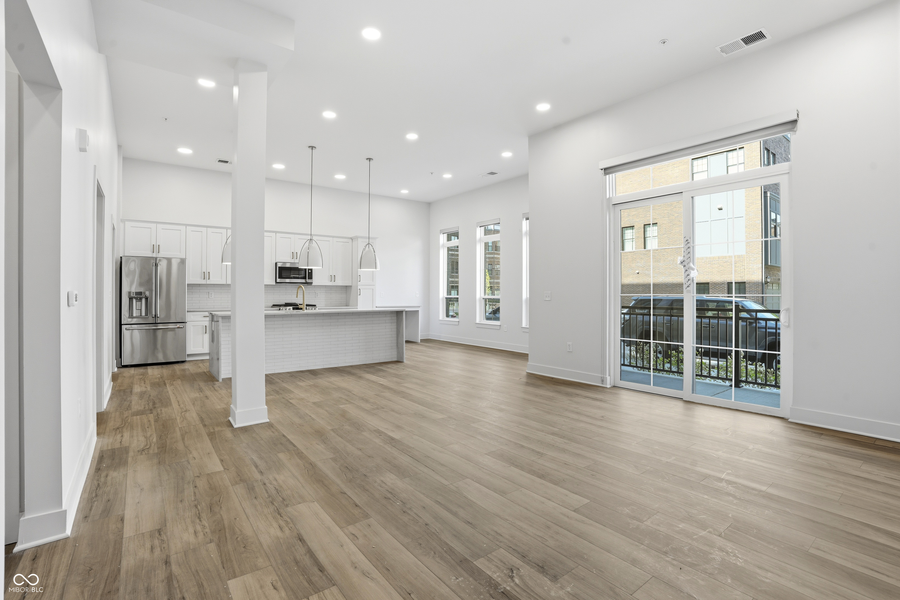Carmel, Indiana, 46032, United States, 3 Bedrooms Bedrooms, ,3 BathroomsBathrooms,Residential,For Sale,2023630
