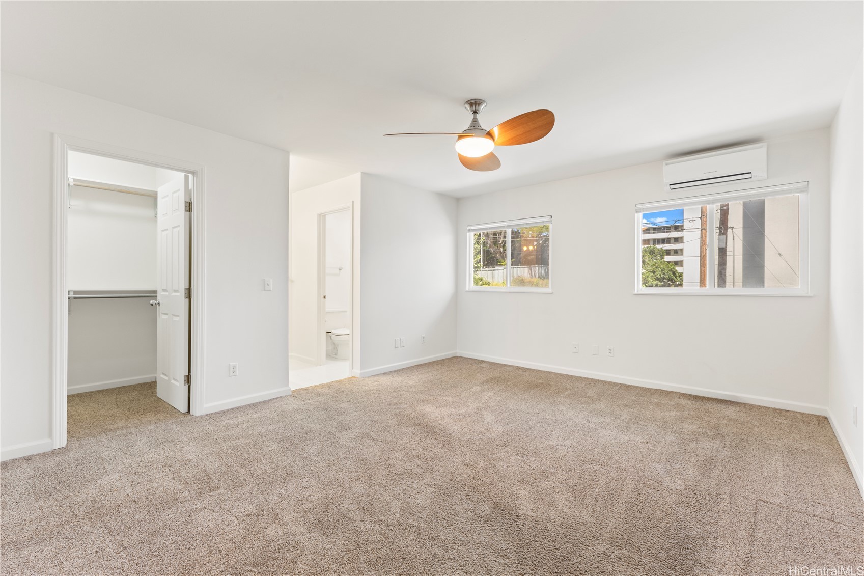 Honolulu, Hawaii, 96813, United States, 4 Bedrooms Bedrooms, ,3 BathroomsBathrooms,Residential,For Sale,1847375