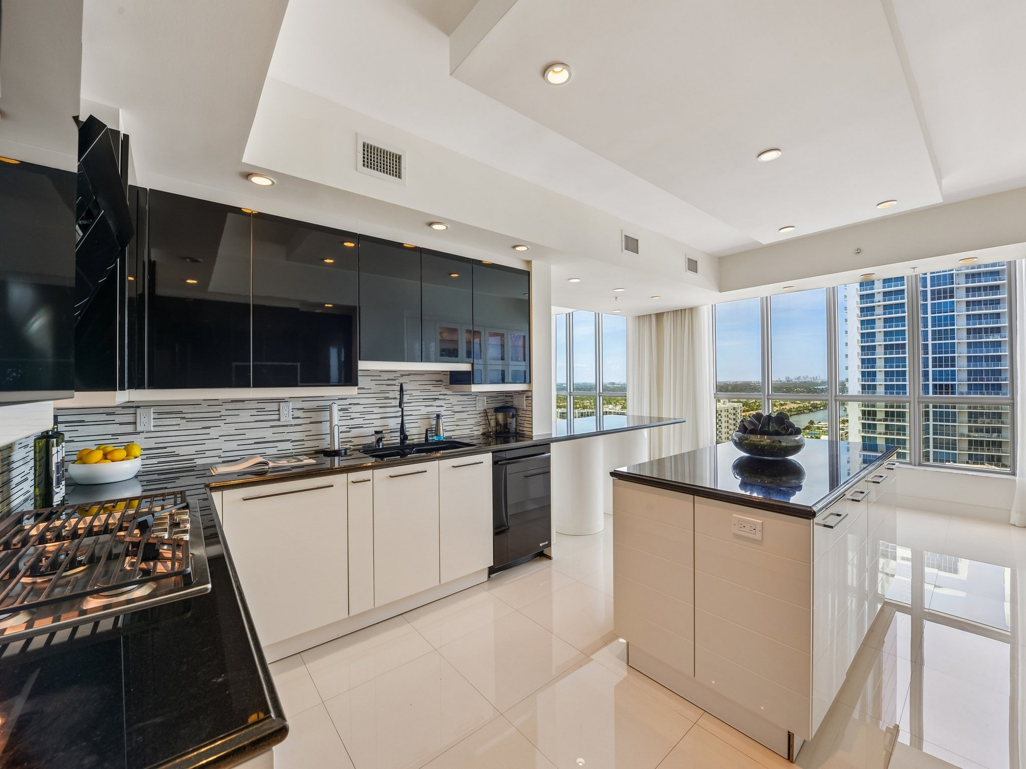  3535 S Ocean Dr, Hollywood, FL, 33019 - 物件實景