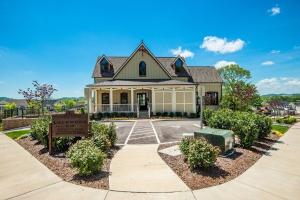 Franklin, Tennessee, 37064, United States, 4 Bedrooms Bedrooms, ,4 BathroomsBathrooms,Residential,For Sale,1989475