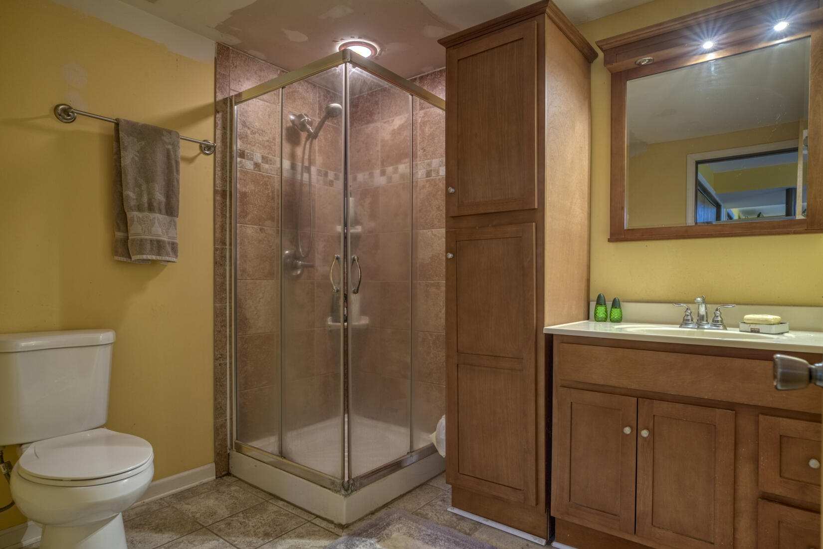 Crown Point, Indiana, 46307, United States, 5 Bedrooms Bedrooms, ,3 BathroomsBathrooms,Residential,For Sale,1928021