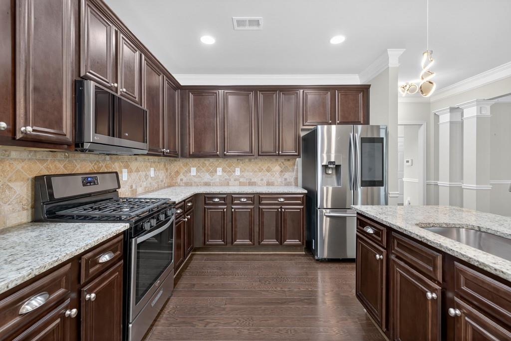 Canton, Georgia, 30114, United States, 5 Bedrooms Bedrooms, ,4 BathroomsBathrooms,Residential,For Sale,1941044