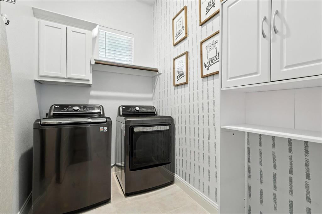 Little Elm, Texas, 75068, United States, 4 Bedrooms Bedrooms, ,3 BathroomsBathrooms,Residential,For Sale,1905823