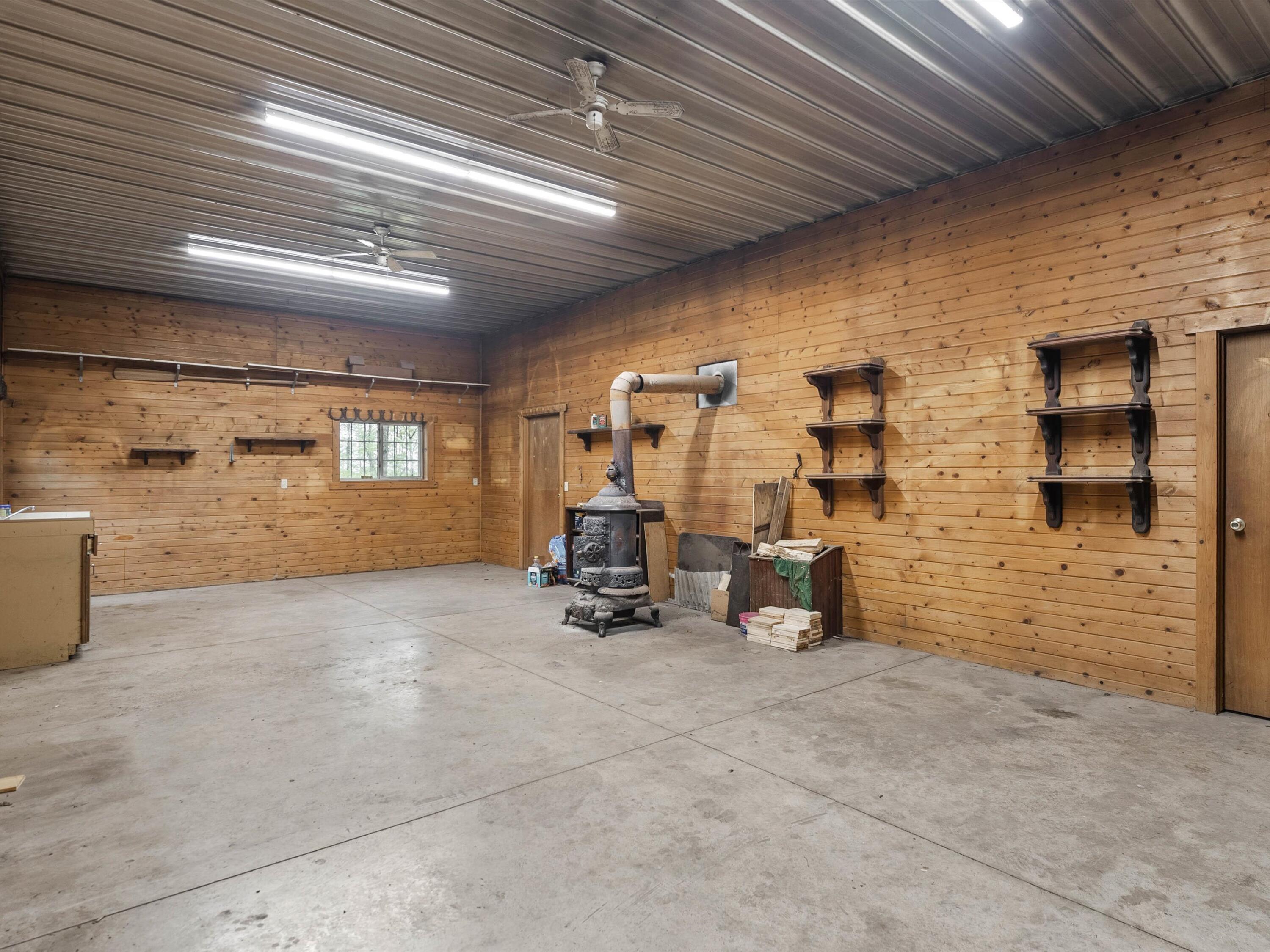 Eaton, Wisconsin, 54245, United States, 3 Bedrooms Bedrooms, ,4 BathroomsBathrooms,Residential,For Sale,1926569