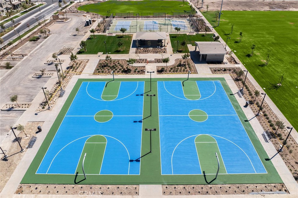 Chino, California, 91708, United States, 2 Bedrooms Bedrooms, ,3 BathroomsBathrooms,Residential,For Sale,1932480