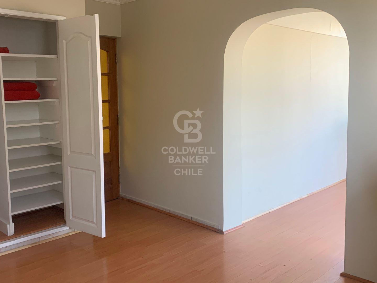 Viña Del Mar, Chile, 5 Bedrooms Bedrooms, ,3 BathroomsBathrooms,Residential,For Sale,1729843