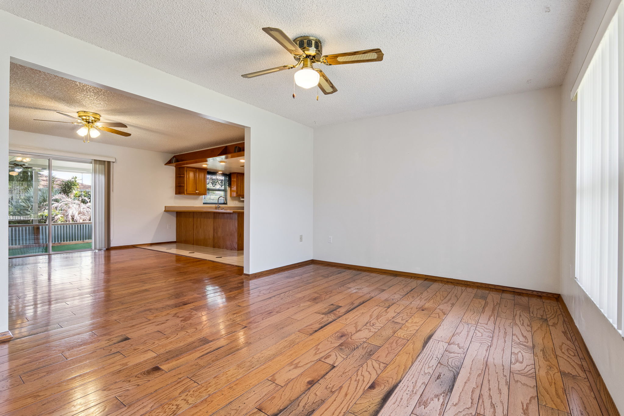 Belle Isle, Florida, 32812, United States, 4 Bedrooms Bedrooms, ,2 BathroomsBathrooms,Residential,For Sale,2048801