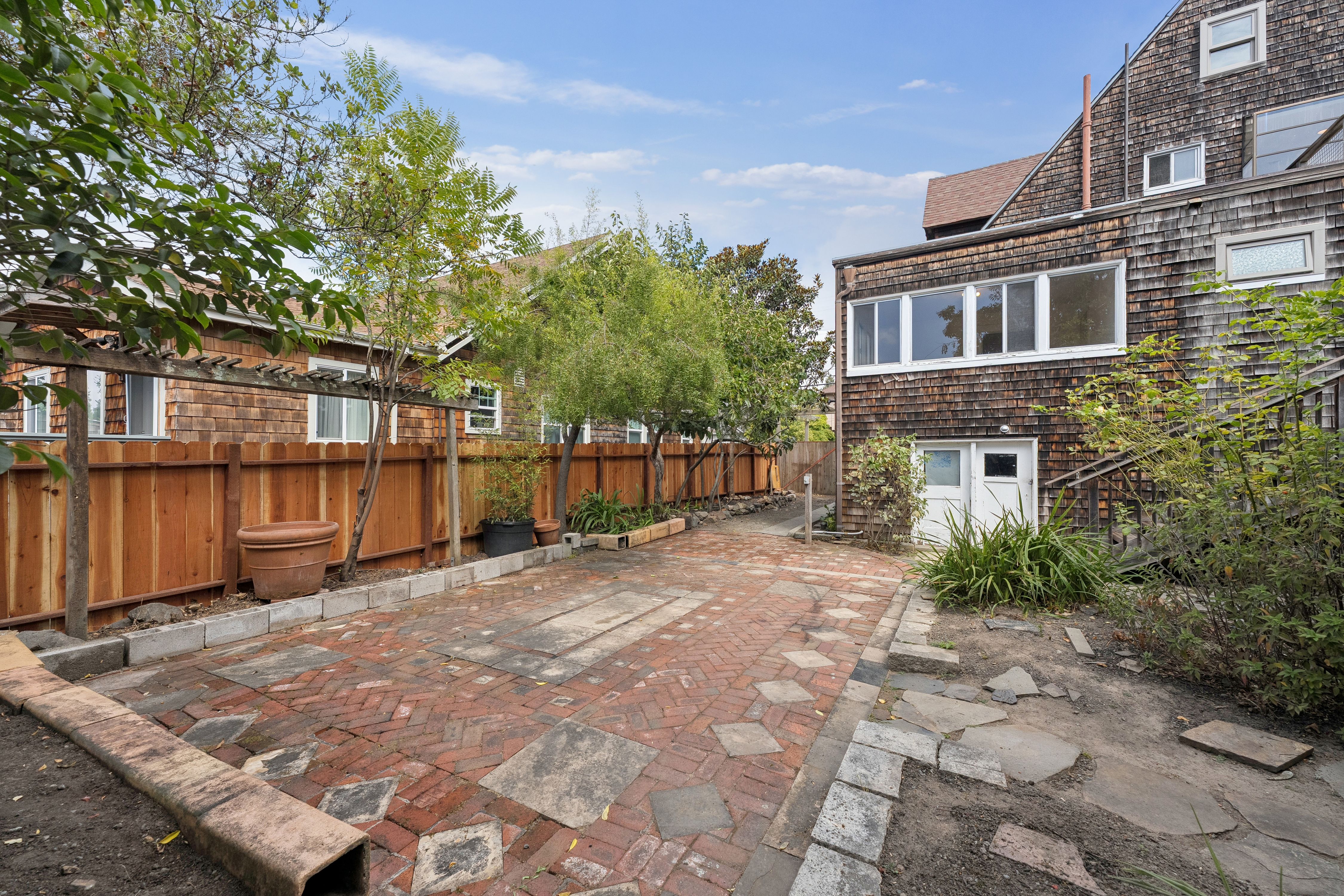  Iconic 1907 Berkeley Property with Three Distinct Structures - 物件實景