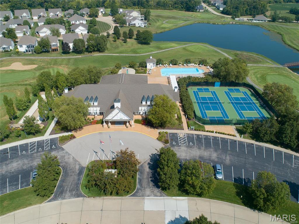 Lake St Louis, Missouri, 63367, United States, 2 Bedrooms Bedrooms, ,2 BathroomsBathrooms,Residential,For Sale,1901912