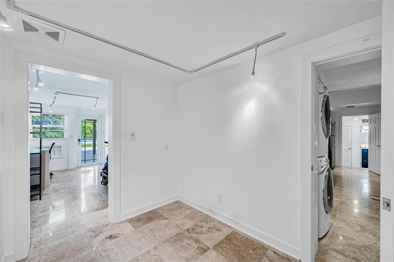 Fort Lauderdale, Florida, 33304, United States, 3 Bedrooms Bedrooms, ,3 BathroomsBathrooms,Residential,For Sale,1985546