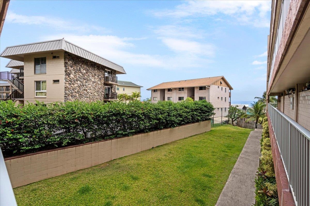 Wailuku, Hawaii, 96793, United States, 2 Bedrooms Bedrooms, ,2 BathroomsBathrooms,Residential,For Sale,1849060