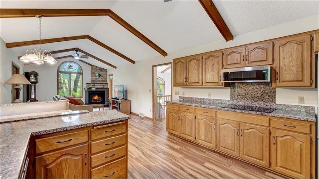 Saint Cloud, Minnesota, 56301, United States, 2 Bedrooms Bedrooms, ,3 BathroomsBathrooms,Residential,For Sale,1978189