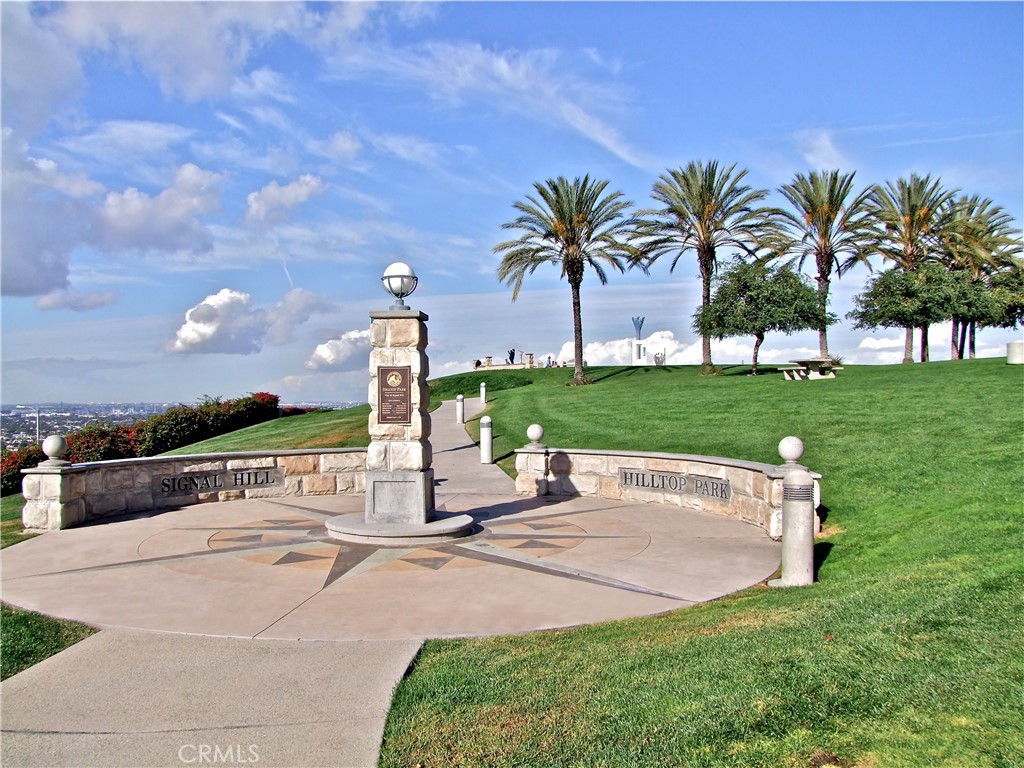 Signal Hill, California, 90755, United States, 2 Bedrooms Bedrooms, ,1 BathroomBathrooms,Residential,For Sale,1970804