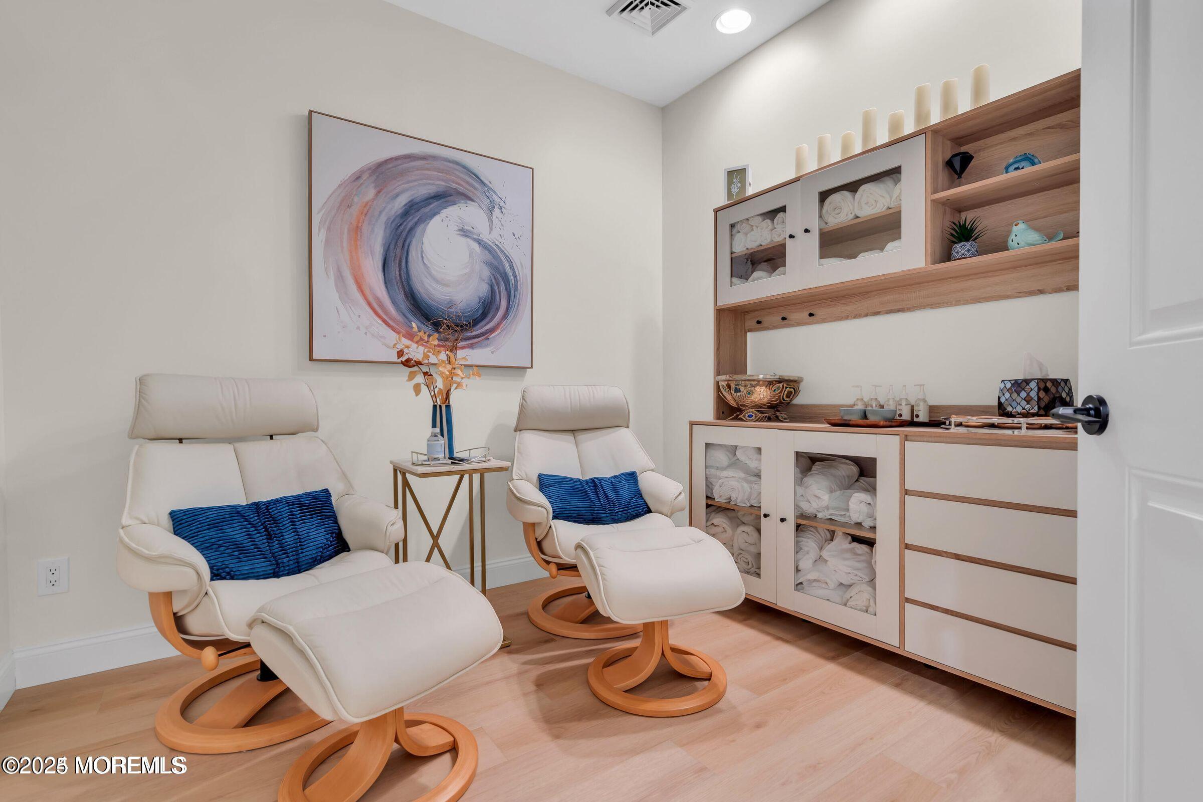 Bayville, New Jersey, 08721, United States, 5 Bedrooms Bedrooms, ,2 BathroomsBathrooms,Residential,For Sale,1974901