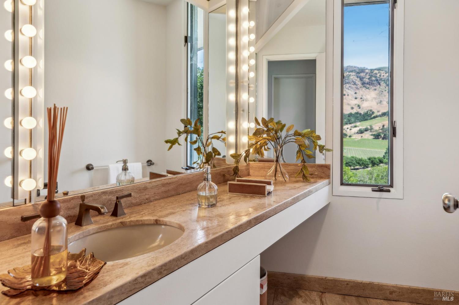 Napa, California, 94558, United States, 6 Bedrooms Bedrooms, ,8 BathroomsBathrooms,Residential,For Sale,1838690