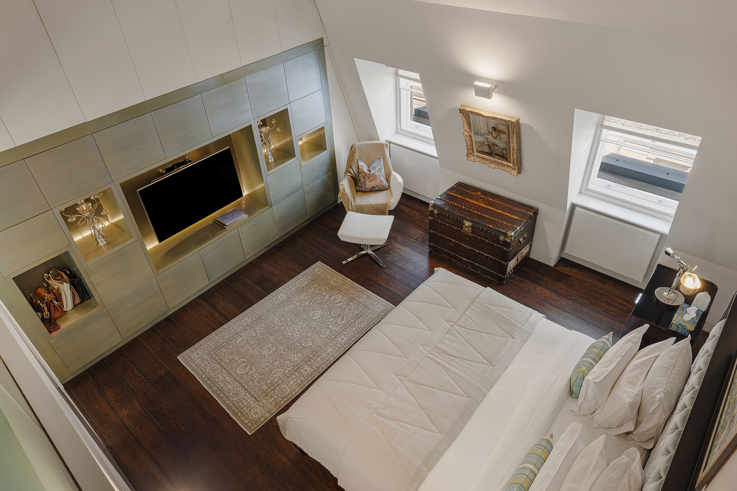  A Duplex Penthouse Overlooking Connaught Square - 物件實景