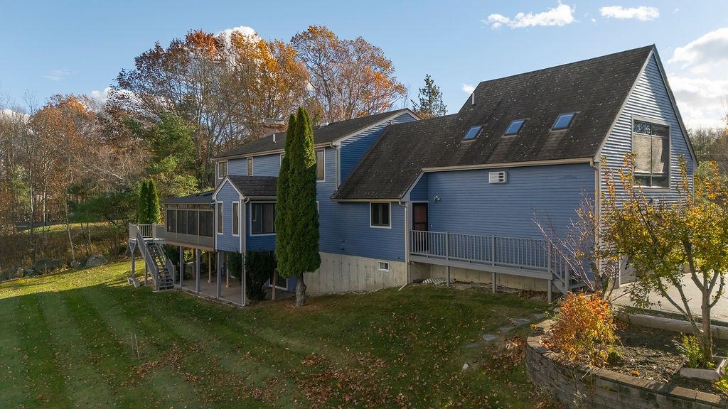 Bow, New Hampshire, 03304, United States, 4 Bedrooms Bedrooms, ,6 BathroomsBathrooms,Residential,For Sale,1989692