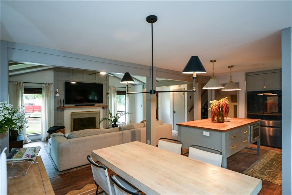 Marietta, Georgia, 30062, United States, 5 Bedrooms Bedrooms, ,3 BathroomsBathrooms,Residential,For Sale,1901486