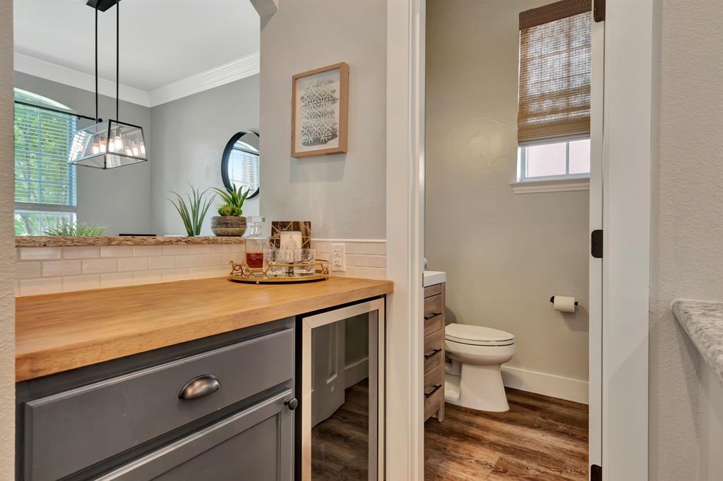 Highland Village, Texas, 75077, United States, 4 Bedrooms Bedrooms, ,3 BathroomsBathrooms,Residential,For Sale,1828094
